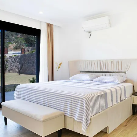 Villa 6bedroom With Pool In Yalikavak Bodrumbd4140